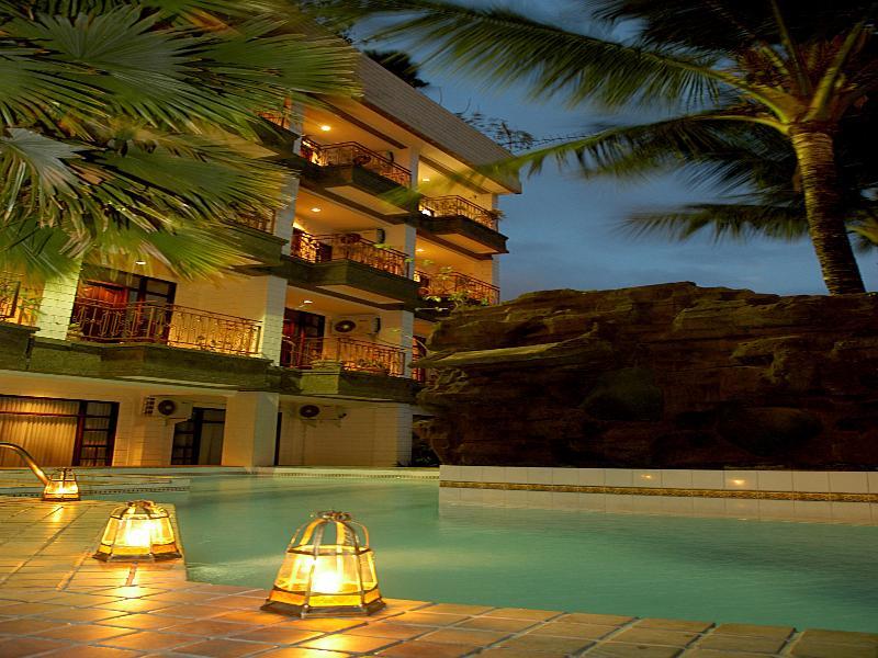 Vilarisi Hotel Legian Exterior foto